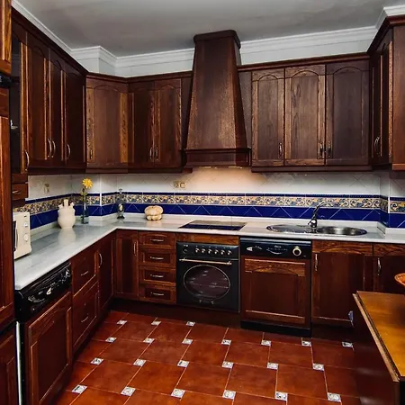 Holiday home Caldereros 11 *